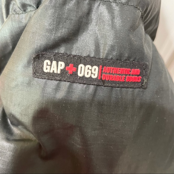 Down filled jacket - Gap - Great Condition - Picture 14 of 15